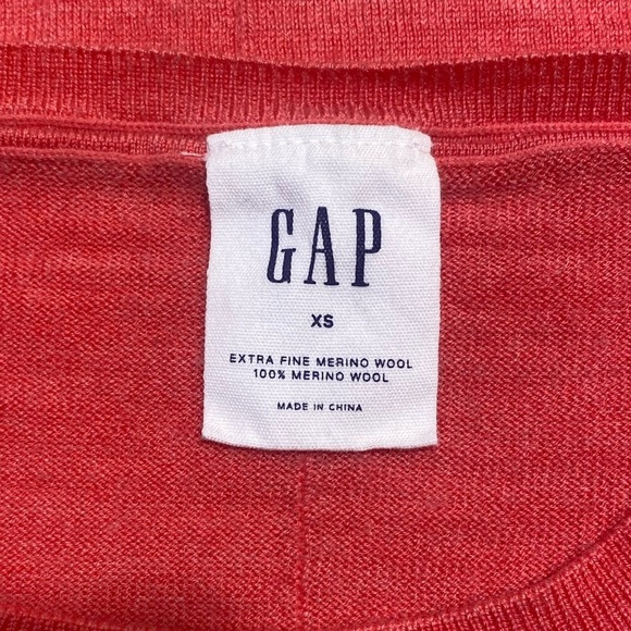 GAP Coral Merino Wool Sweater - Picture 5 of 7
